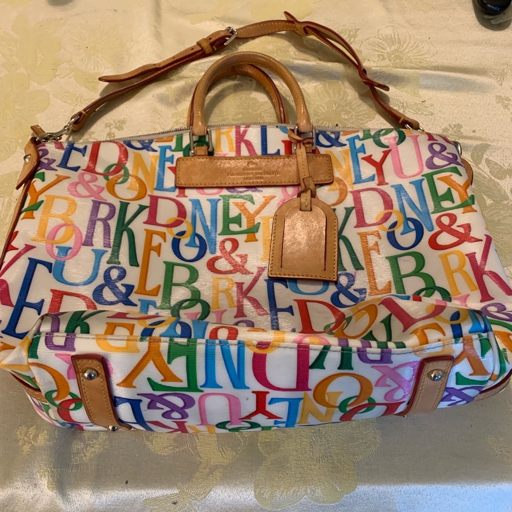 Dooney and bourke medium size bag